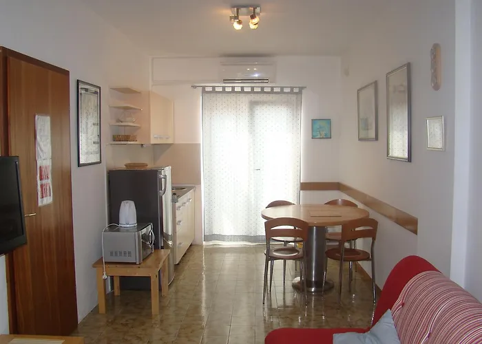 Apartment Lipa *