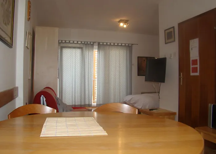 Apartment Lipa *